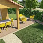 Camping Prestige 19 Piscine Partagee