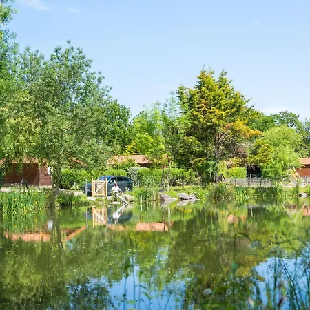 Prestige 19 Piscine Partagee