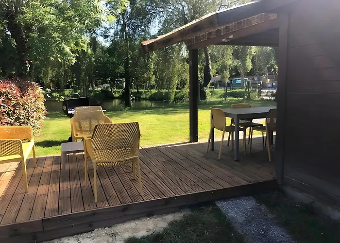 Kamp alanı Prestige 19 Piscine Partagee Saint-Gervais (Vendee)